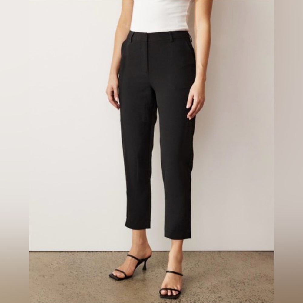 The limited women’s size 14 crop pants with belt black color